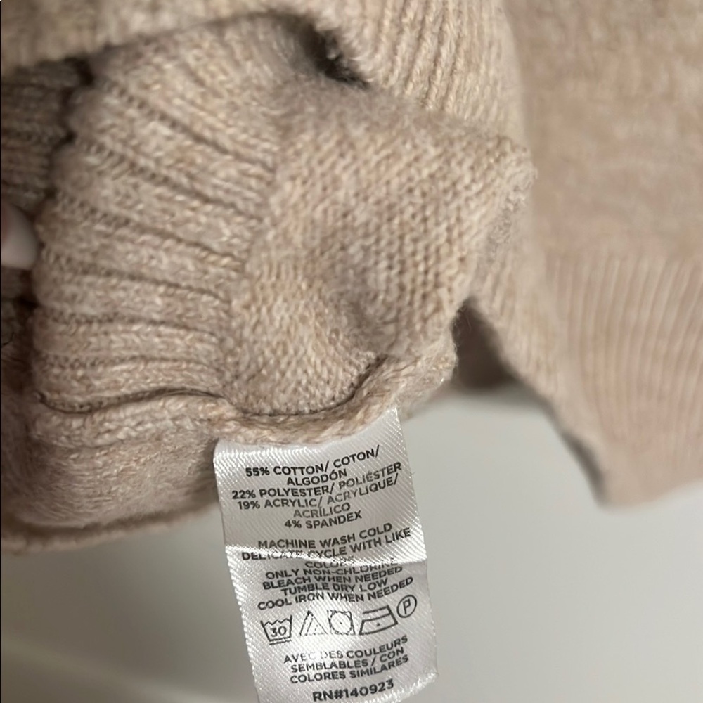 Loft sweater - size xs - Picture 6 of 7